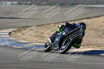 media/Jan-09-2022-SoCal Trackdays (Sun) [[2b1fec8404]]/Turns 9 and 8 (920am)/